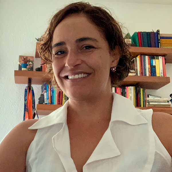 Dra Vitória Monferdini