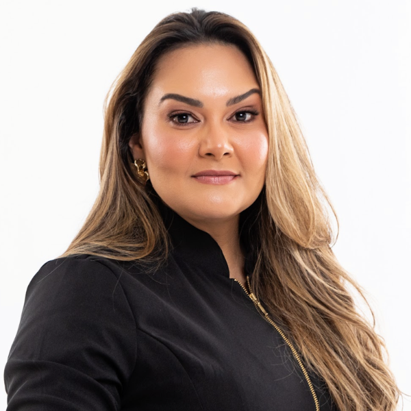 Dra Vitória Monferdini